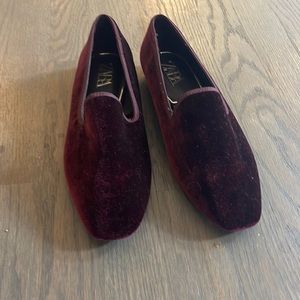Zara slipper shoes burgundy velvet